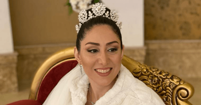 Niloufar Ebrahim gallery