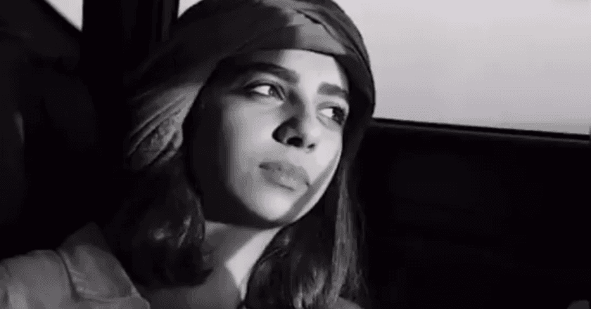 Roja Omidbakhsh gallery
