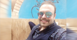 Masoud Shaterpour Khiaban in a restaurent