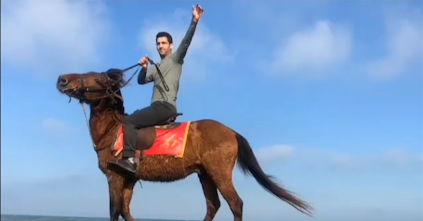 Milad Ghasemi Ariani on the horse