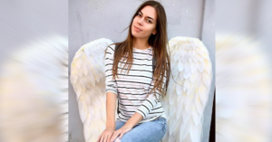 Valeriia Ovcharuk - angel wings