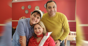 Kamyar Ebnoddin Hamidi with his family, Niloufar Razzaghi Khamsi and Ardalan Ebnoddin Hamidi
